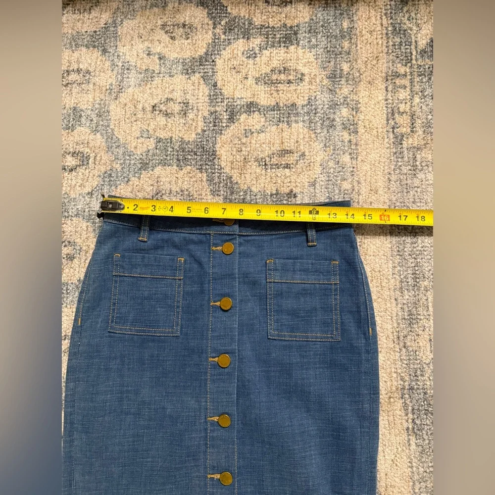 Tory Burch Rivoli Skirt Size 2 Pristine‎ Condition